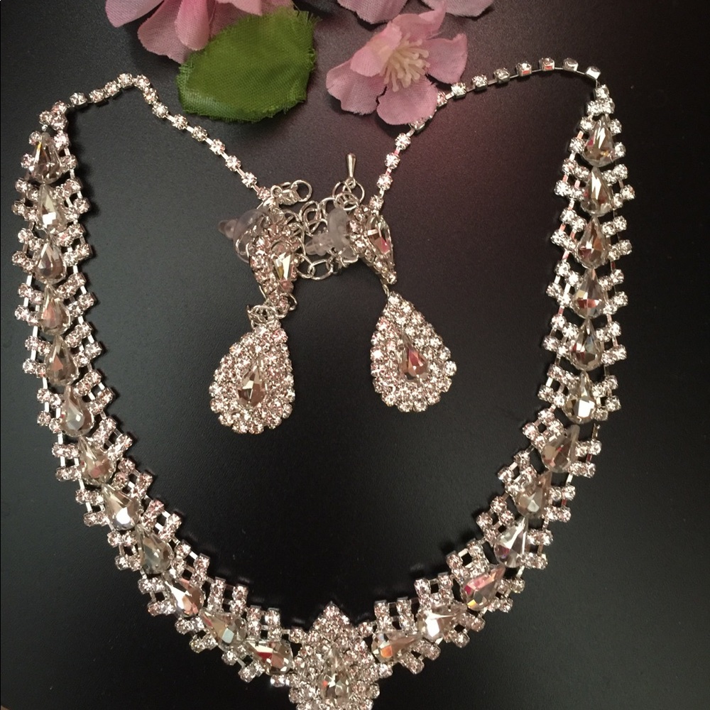 🌸Fashion Wedding Brides Jewelry Sets🌸